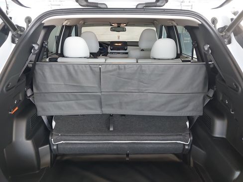 Used 2024 Mitsubishi Outlander 4WD Plug-In Hybrid image 27