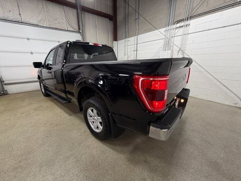 Used 2023 Ford F150 XL w/ XL Chrome Appearance Package AWD/4WD image 9