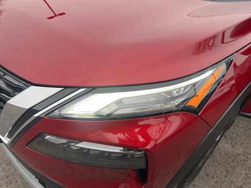 Certified 2023 Nissan Rogue S image 29