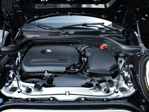 Used 2025 MINI Cooper S image 26