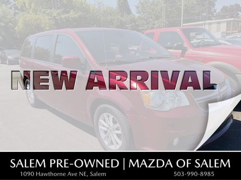 Used 2020 Dodge Grand Caravan SE FWD image 1