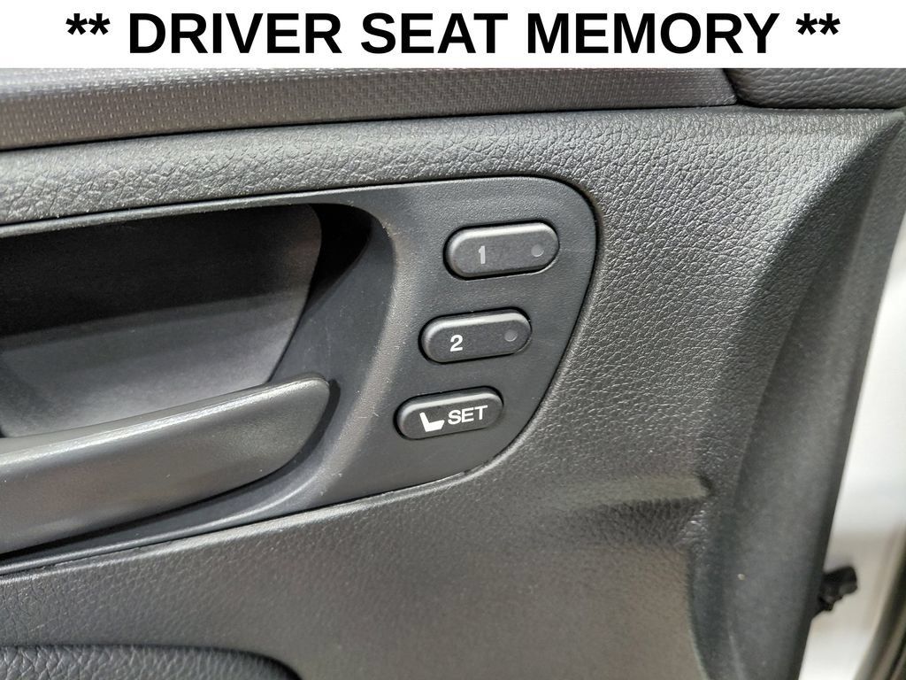 Used 2022 Honda Pilot TrailSport image 12