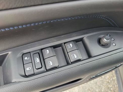 New 2026 Jeep Compass Latitude image 18