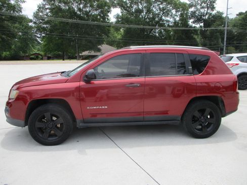 Used 2015 Jeep Compass Sport FWD image 23