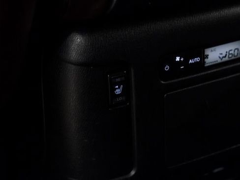 Used 2022 Nissan Armada Platinum w/ Captain's Chairs Package image 68