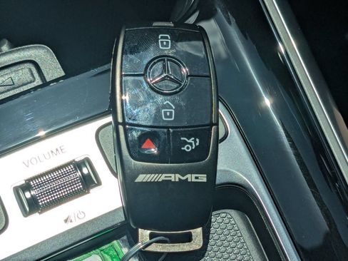 Used 2026 Mercedes-Benz GLA 35 AMG 4MATIC image 27