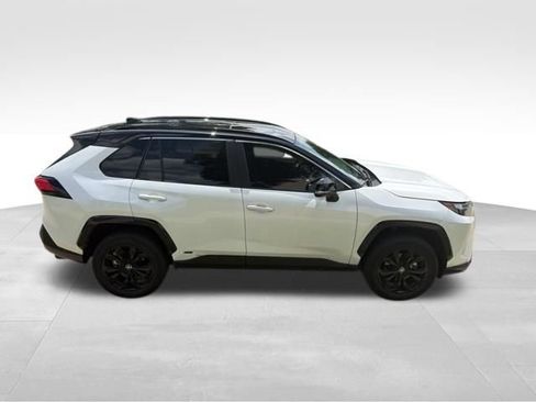 Used 2024 Toyota RAV4 XSE AWD/4WD image 2