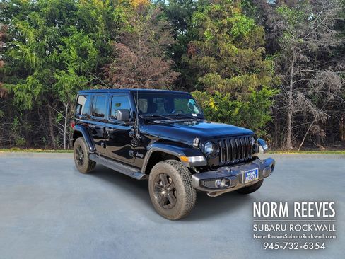 Used 2021 Jeep Wrangler Unlimited Sahara image 16