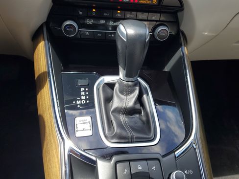 Used 2021 MAZDA CX-9 Signature image 29