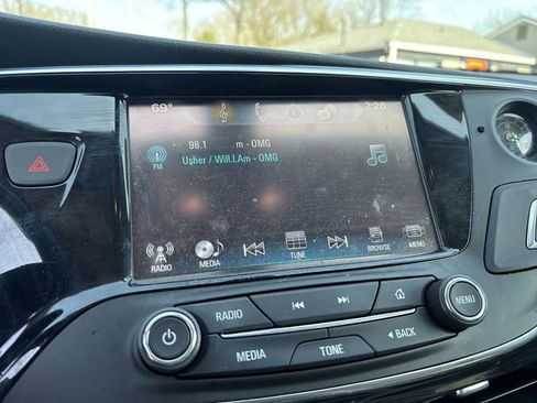 Used 2017 Buick Envision Preferred FWD image 12