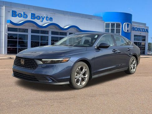 Used 2024 Honda Accord EX image 8