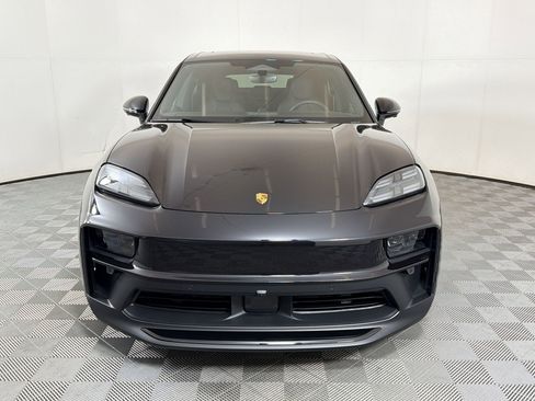 Used 2026 Porsche Macan GTS Electric AWD/4WD image 7