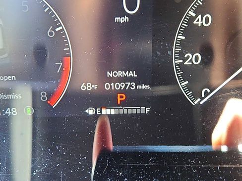 Certified 2025 Honda HR-V Sport image 20