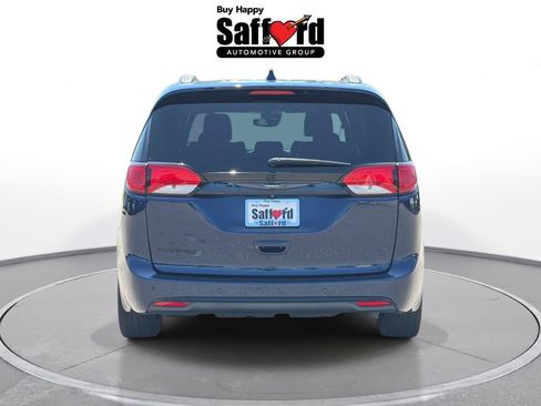 Used 2019 Chrysler Pacifica Touring-L w/ Advanced Safetytec Group FWD image 20