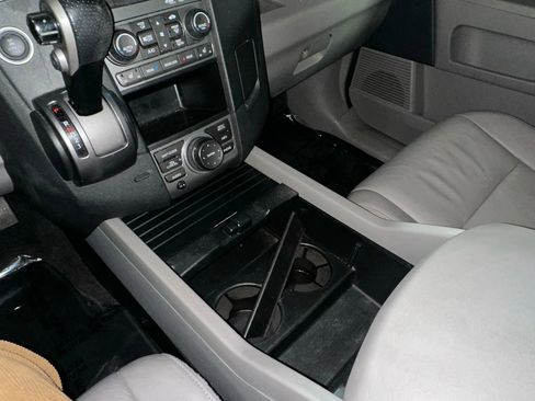 Used 2012 Honda Pilot Touring image 23