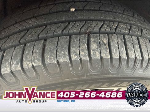 Used 2019 Subaru Crosstrek 2.0i Premium w/ Moonroof Package image 2