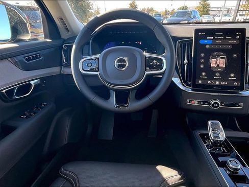 New 2026 Volvo XC90 T8 Ultra w/ Protection Package Premier image 20