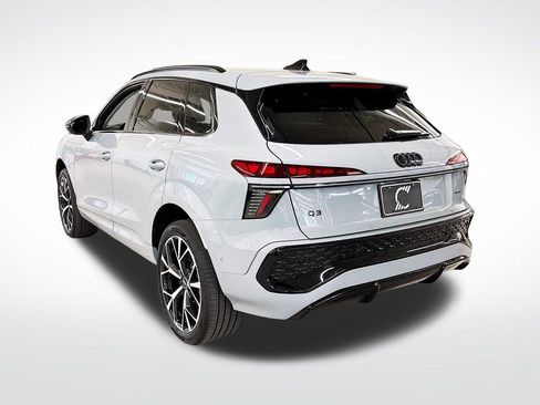 New 2026 Audi Q3 quattro 2.0T image 3