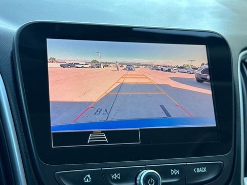 Used 2024 Chevrolet Malibu LT image 16