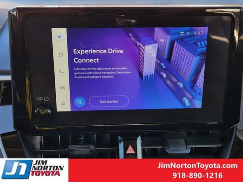 Used 2025 Toyota Corolla LE w/ LE Premium Package image 18