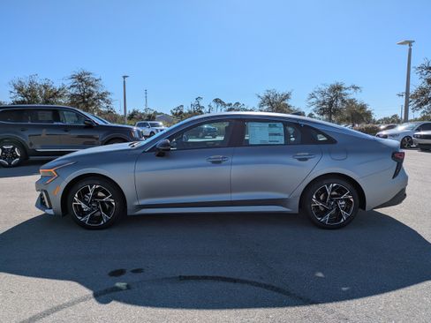 New 2026 Kia K5 GT-Line image 8