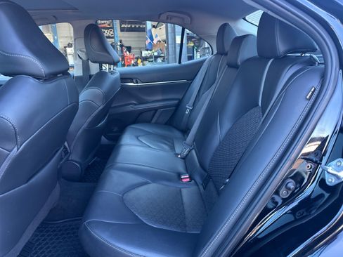 Used 2023 Toyota Camry XSE FWD image 10