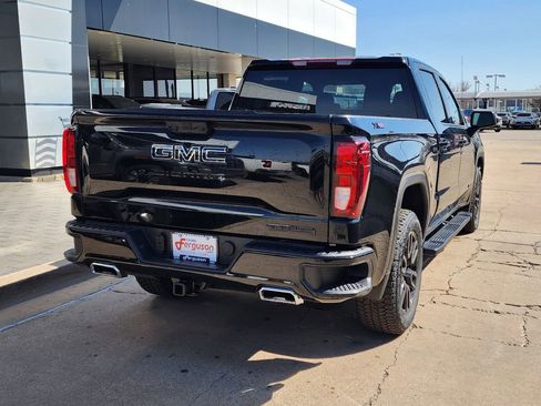 New 2026 GMC Sierra 1500 Elevation w/ LPO, Elevation Black Package AWD/4WD image 4