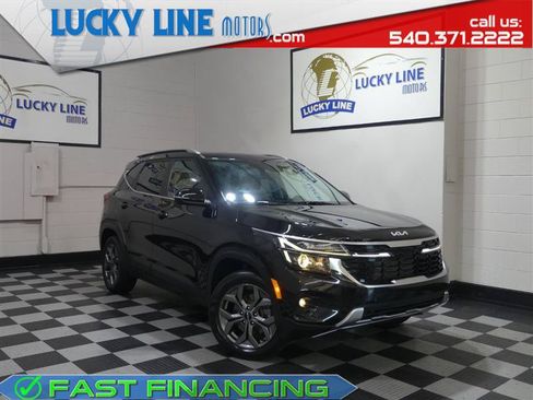 Used 2024 Kia Seltos S AWD/4WD image 1