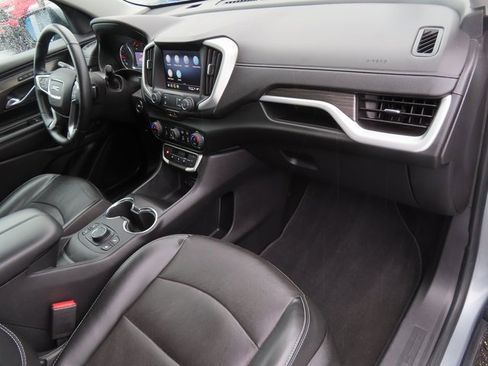 Certified 2023 GMC Terrain SLT image 35