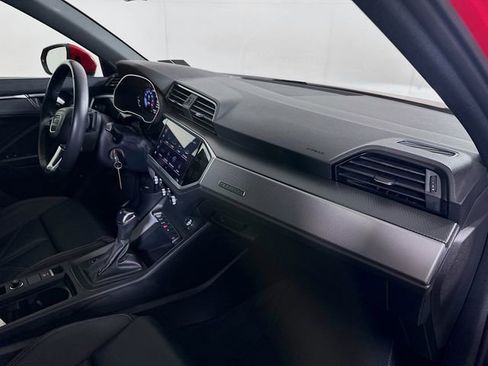 Used 2023 Audi Q3 2.0T Premium w/ Black Optic Sport Package image 30