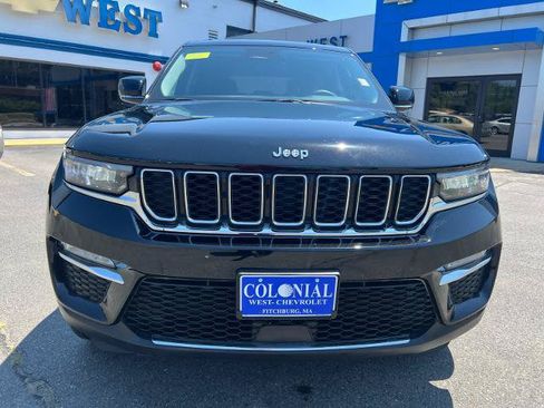 Used 2023 Jeep Grand Cherokee Limited w/ Trailer Tow Prep Group (B) AWD/4WD image 2