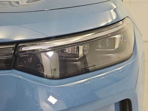 New 2026 Volkswagen Tiguan SE AWD/4WD image 10