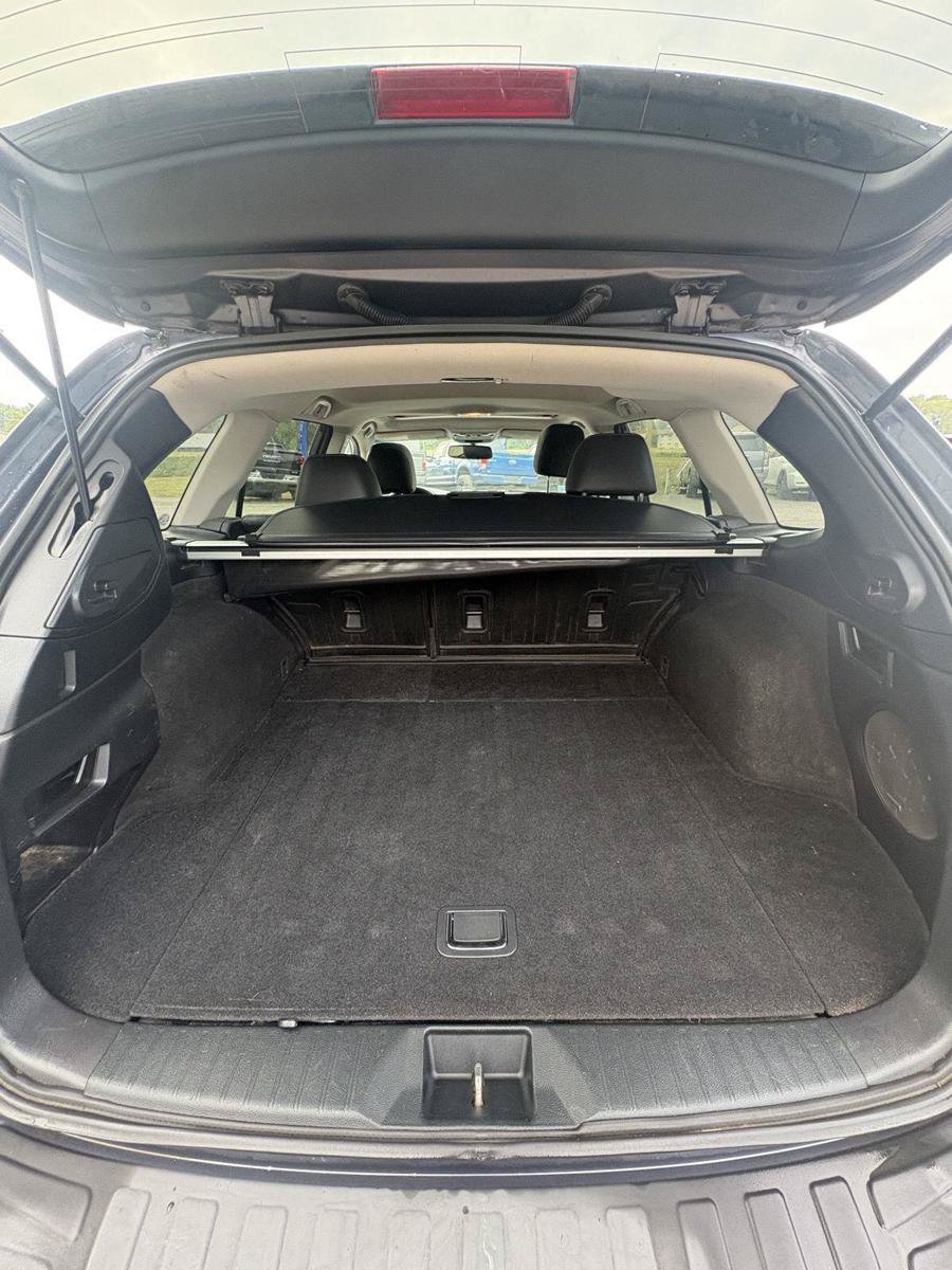 Used 2015 Subaru Outback 2.5i Limited AWD/4WD image 15