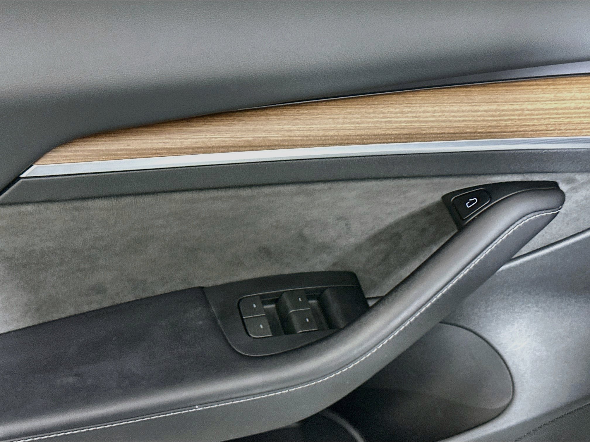 Used 2023 Tesla Model 3 Standard Range RWD image 15
