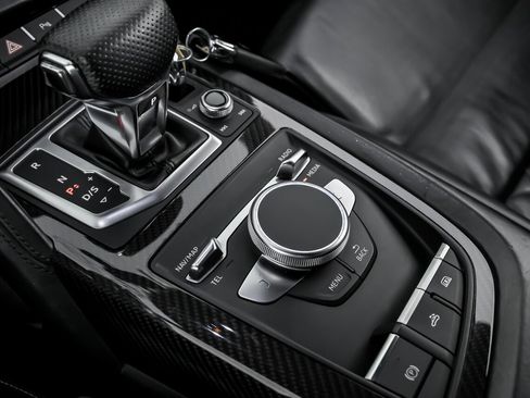 Used 2020 Audi R8 V10 performance image 43