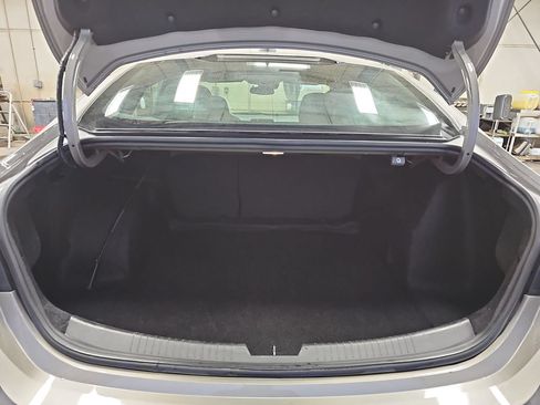 Used 2024 Chevrolet Malibu LS FWD image 12