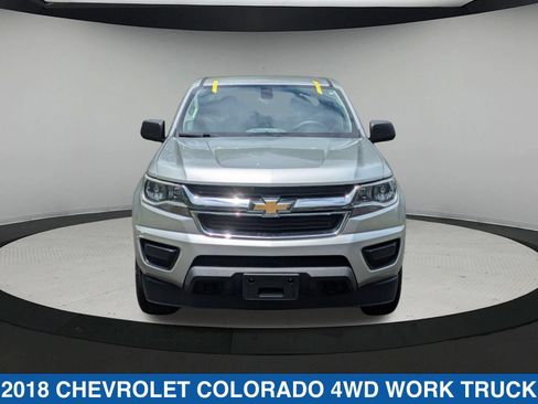 Used 2018 Chevrolet Colorado W/T AWD/4WD image 9