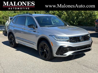 Used 2023 Volkswagen Tiguan SE R-Line