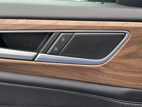 New 2026 Volkswagen Atlas SE AWD/4WD image 22