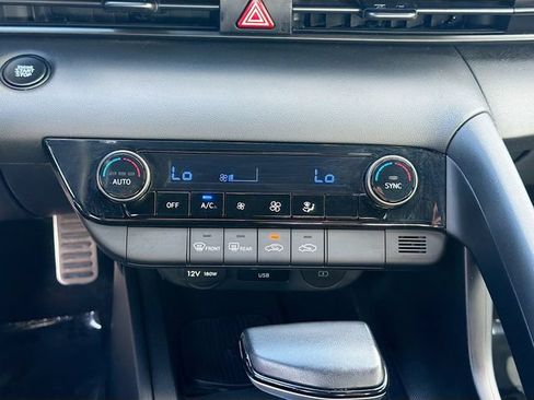 Certified 2025 Hyundai Elantra Sport FWD image 15