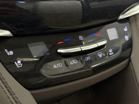 Used 2023 Cadillac XT6 Premium Luxury AWD/4WD image 58