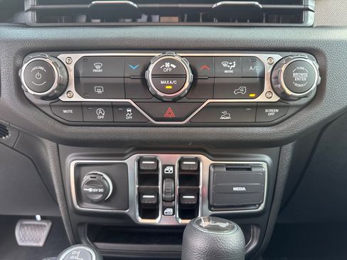 New 2025 Jeep Wrangler Unlimited Sport AWD/4WD image 12