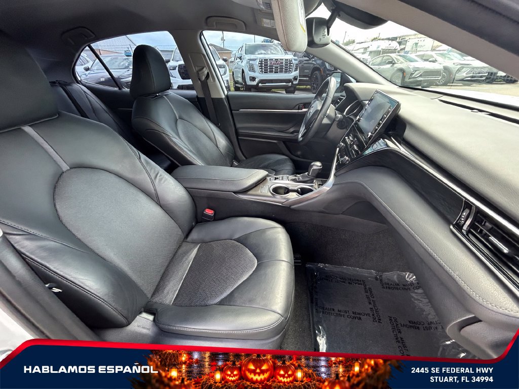 Used 2023 Toyota Camry XLE FWD image 19