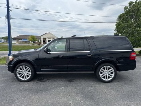 Used 2017 Ford Expedition EL Platinum AWD/4WD image 2