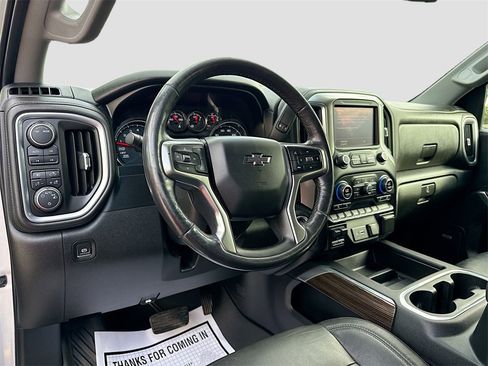 Used 2020 Chevrolet Silverado 1500 LT Trail Boss image 10