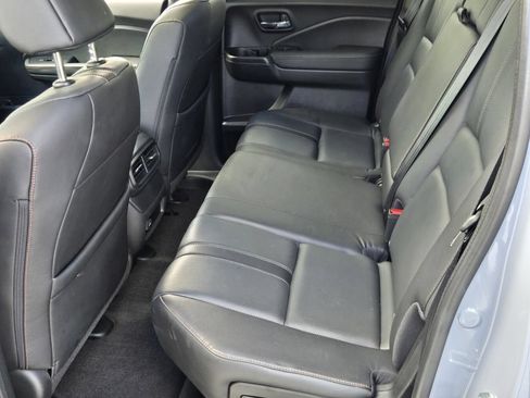 Used 2025 Honda Ridgeline TrailSport image 11