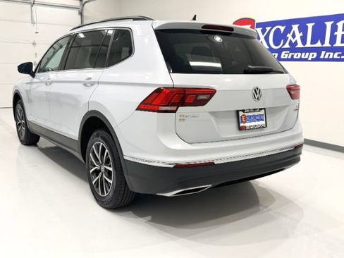 Used 2018 Volkswagen Tiguan SE w/ Panoramic Sunroof Package AWD/4WD image 5
