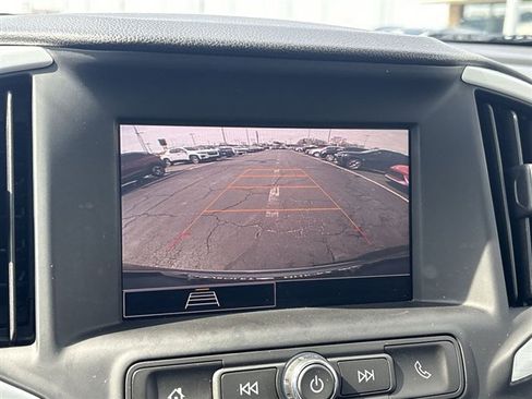 Used 2023 GMC Terrain SLE w/ Driver Convenience Package image 14