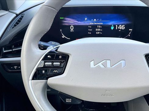 Used 2023 Kia Niro Wind FWD image 22