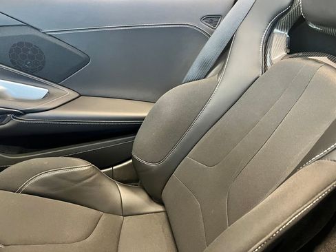 Used 2023 Chevrolet Corvette Z06 image 22